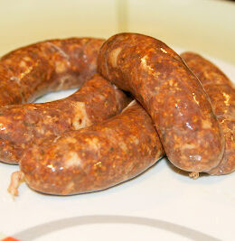 Longanizas Caseras con avellanas tostadas y merquén