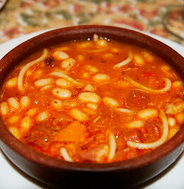 Porotos con Riendas